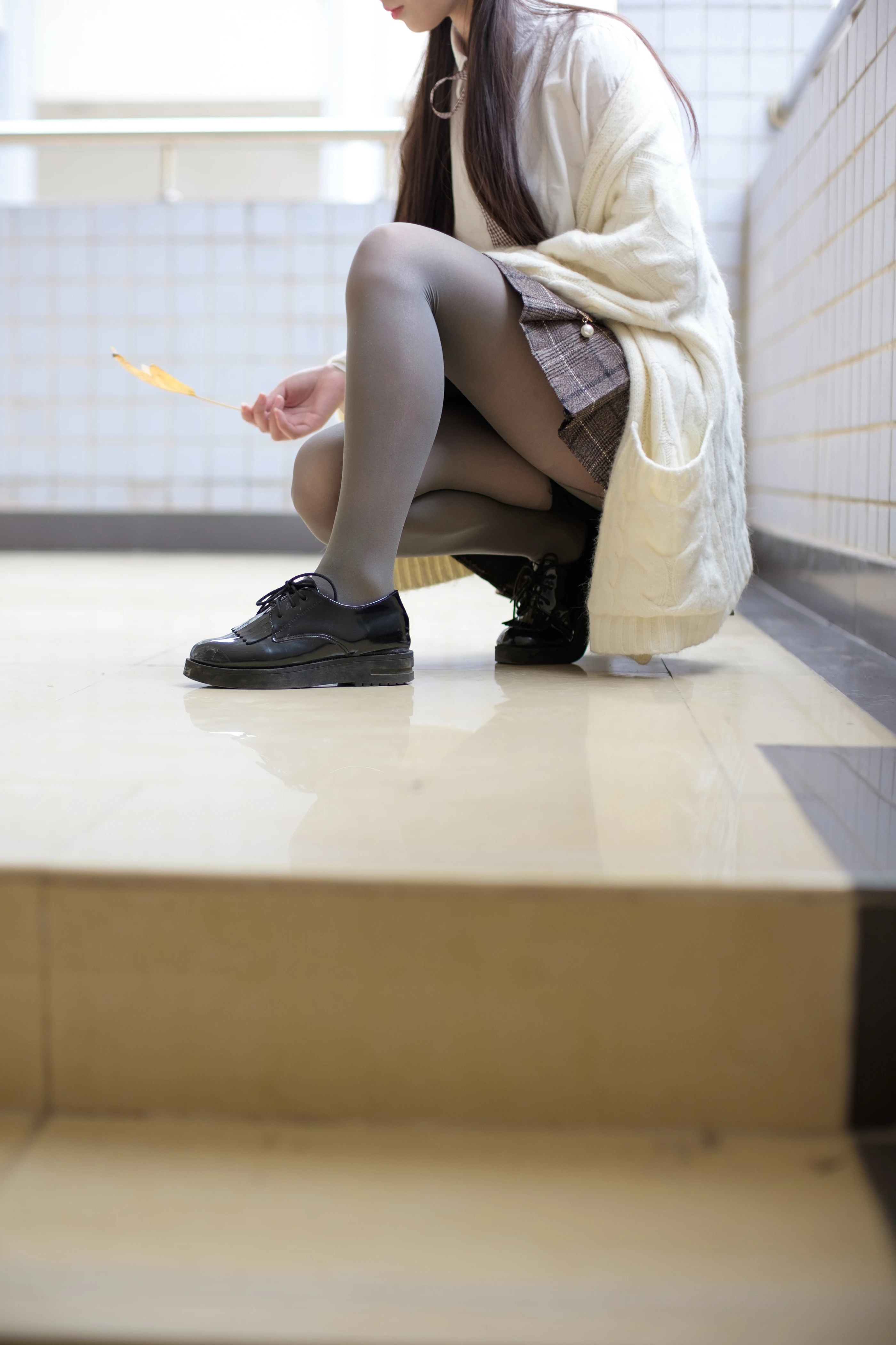 森萝财团 R15-042 [96P]插图2